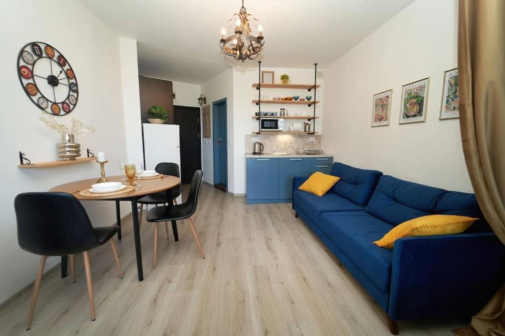 Design Studio In Atlantis Resort&Spa, Burgas Airport المظهر الخارجي الصورة