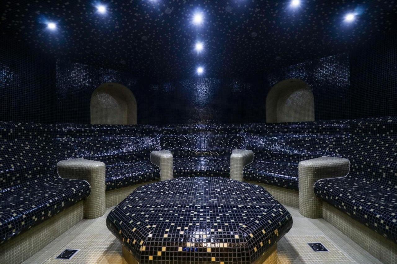 Design Studio In Atlantis Resort&Spa, Burgas Airport المظهر الخارجي الصورة