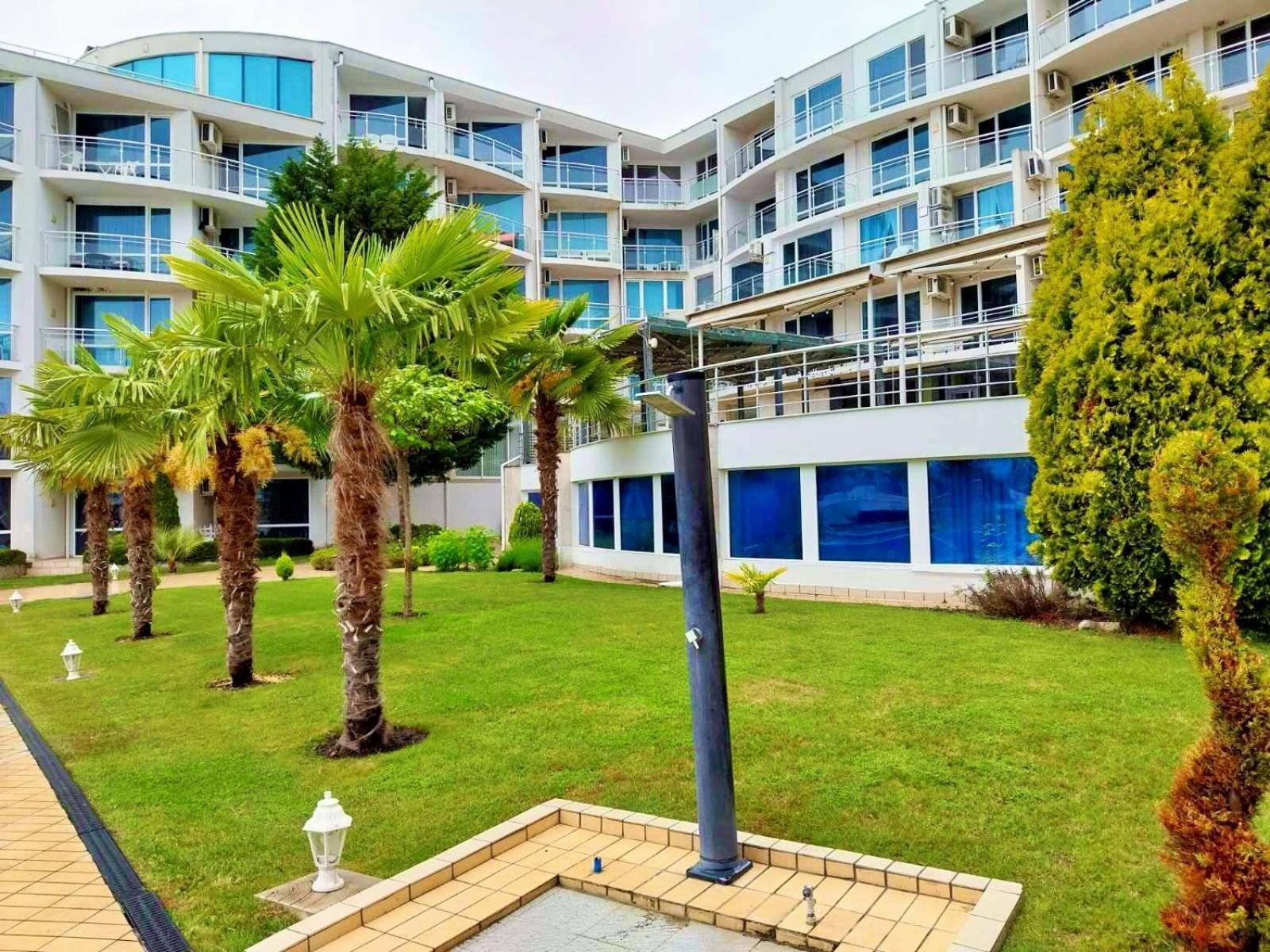 Design Studio In Atlantis Resort&Spa, Burgas Airport المظهر الخارجي الصورة